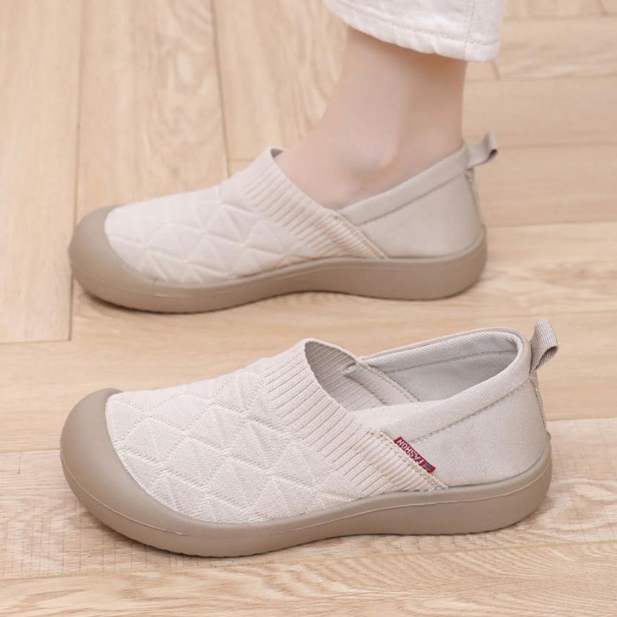 スリッポン レディース スニーカー フラットシューズ パンプス 軽量 通気性 歩きやすい ルームシューズ ブラック ブラウン ベージュ |  | 20