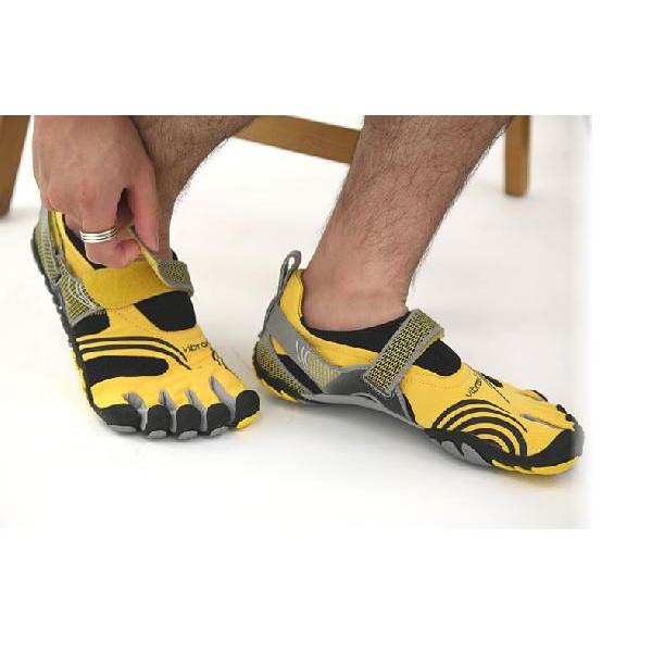 【レア品】Vibram FiveFingers 黄色 W38(約23cm) Vibram FiveFingers（ビブラムファイブフィンガーズ） KOMODO SPORT