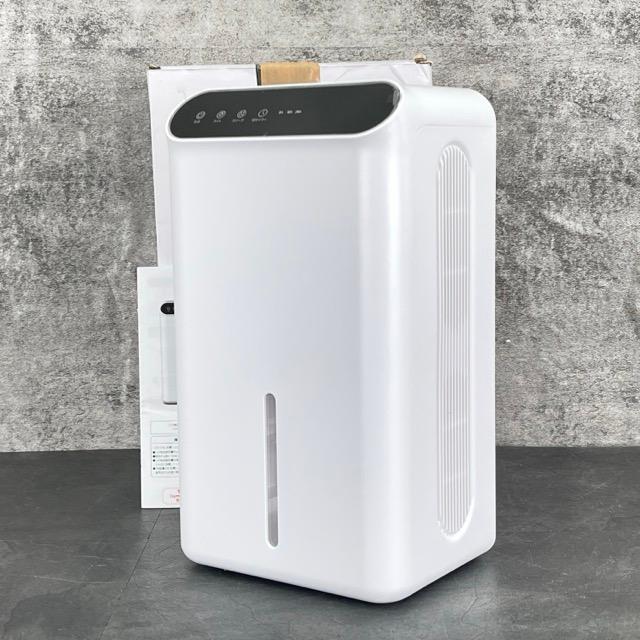 【新品未開封】CT6 除湿機 2.5リットル 美品 電気除湿機 CT6 7色LEDライト タンク容量 2.5L 小型 コンパクト
