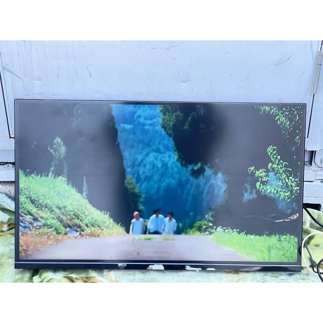 美品 山善 キュリオム 32インチスマートテレビ 【中古】YAMAZEN QRK
