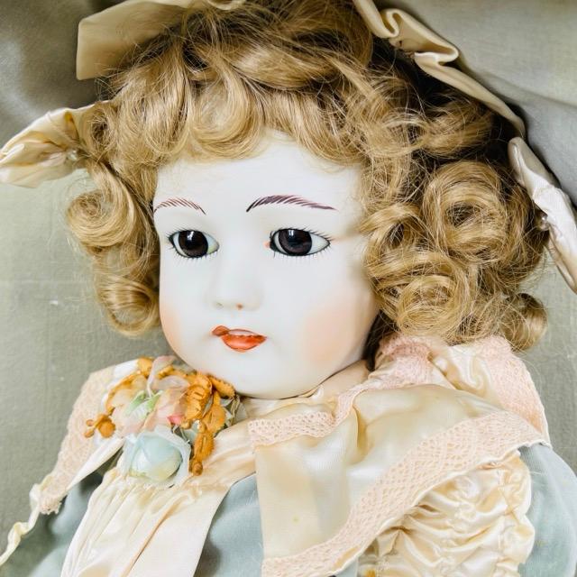 TRADE MARK 1980 collectorsdoll CD-110 BEBE JUMEAU ビスクドール 約