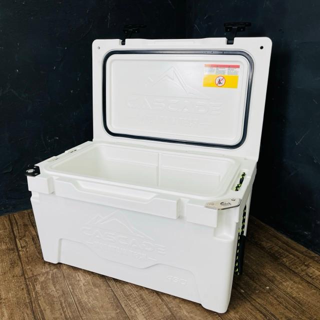 CASCADE MOUNTAIN TECH カスケード クーラーボックス