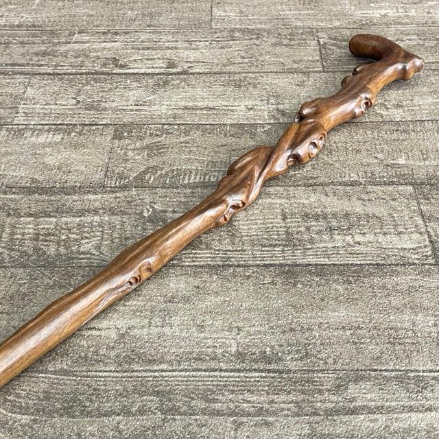 【新品】天然木製ステッキ 無垢材 一本 杖 木製ステッキ ブラウン 約89cm 歩行補助 高級 ギフト