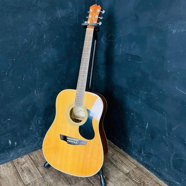 美品◎James アコースティックギター J-300D NAT ナチュラル Amazon | James J-300D NAT(ナチュラル) アコースティックギター