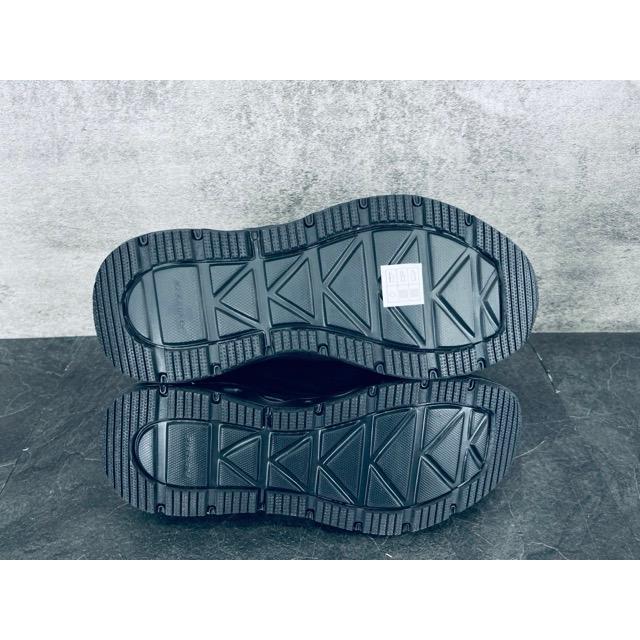新品タグ付き SKECHERS Swift Fit スケッチャーズ メンズ シューズ