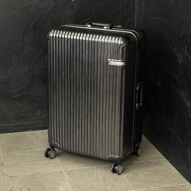展示品 スイスミリタリー キャリーケース 28インチ 【中古】SWISS