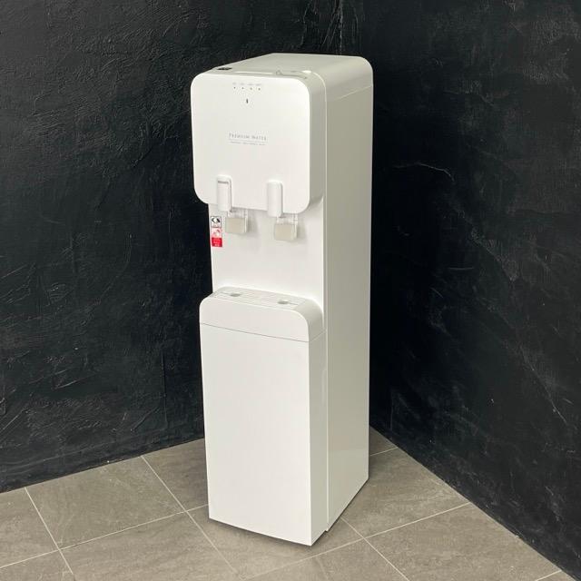 ウォーターサーバー【中古】美品 動作保証 PREMIUM WATER HC22D1L-PW