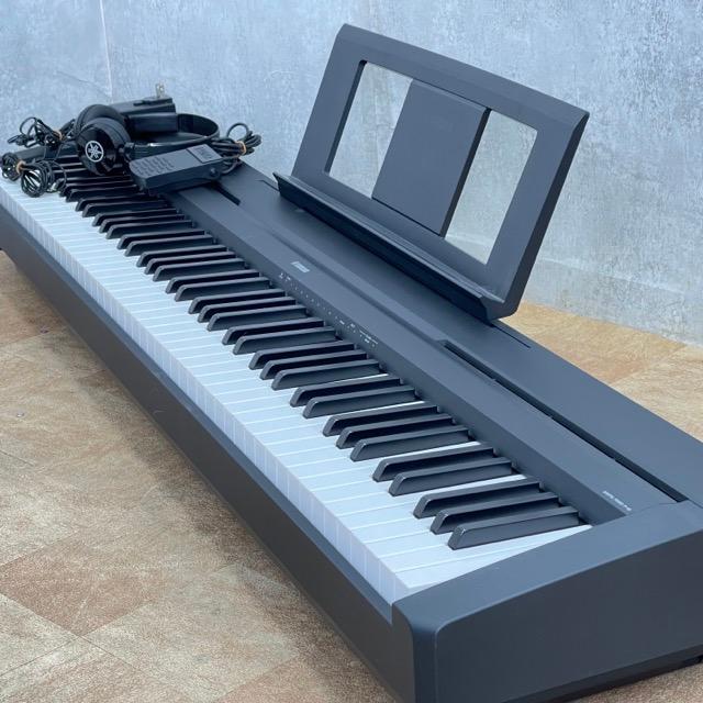 ヤマハ　電子ピアノ　P-45B 2015年製　88鍵盤　ペダル Amazon.co.jp: ヤマハ YAMAHA 電子ピアノ Pシリーズ 88鍵盤 ブラック P