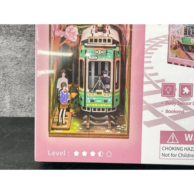 送料無料 新品未開封 TONECHEER Sakura′s Trabel 3D PUZZLE 桜 電車