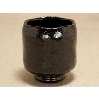 黒楽（総釉） 湯呑み（大） 〔川嵜和楽（川崎和楽）〕 : uroco - 通販