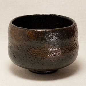 長次郎「次郎坊」写し　黒楽抹茶碗  〔佐々木昭楽〕