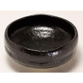 [即日発送] 黒楽　馬盥形　平茶碗 〔川嵜和楽（川崎和楽）〕 【BC5897629492】(21450円)