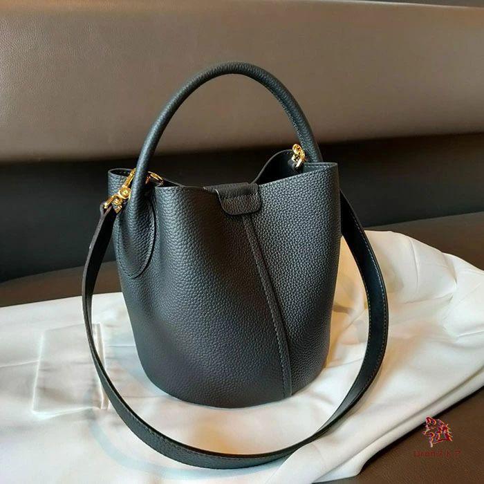 初売り 2025 バッグインバッグ付 本革 キューブバッグ キューブ型