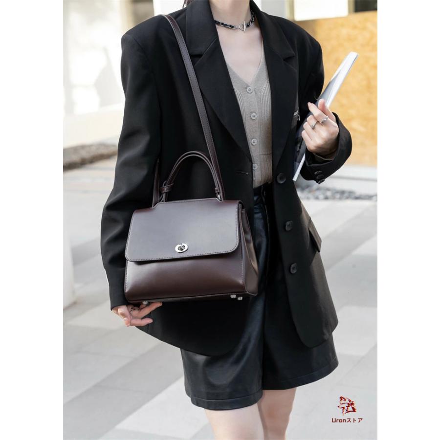 【美品】バーバリー　ハンドバッグ　2way レザー　フォーマル　ブラック 本革 フォーマル バッグ 黒 ハンドバッグ 小さめ レディース