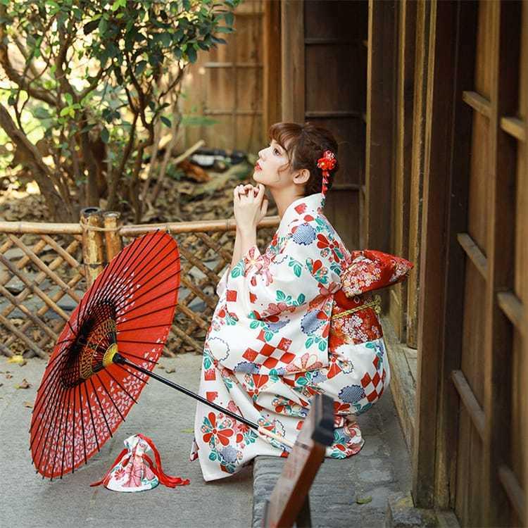 浴衣 5点 セット レディース ゆかた/衿/足袋/巾着袋/下駄 レトロモダン