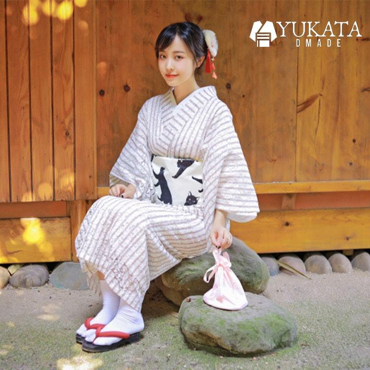 【美品】猫柄　浴衣 帯 下駄 3点セット　モノトーン　しわ兵児帯　フリーサイズ 浴衣 レディース レース ストライプ柄 無地 8点セット 兵児帯 猫柄