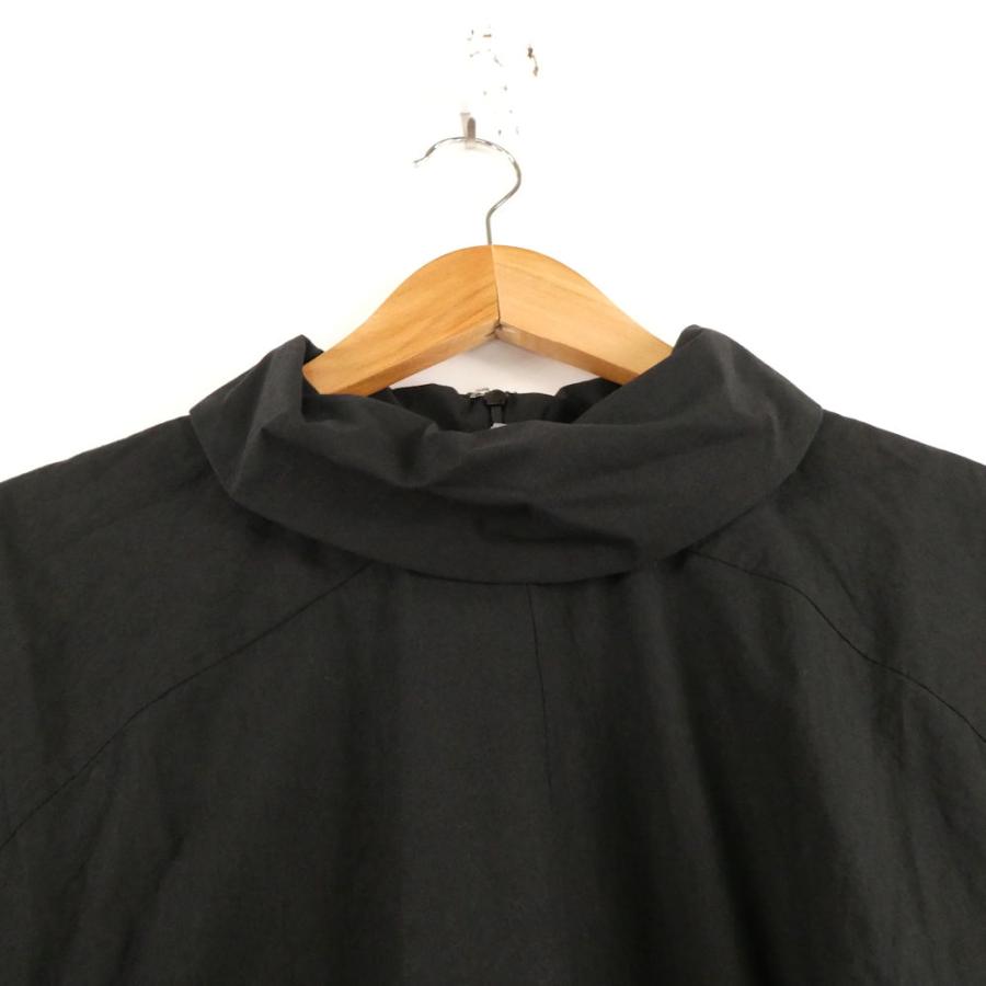 ENFOLD（エンフォルド） 美品 タイプライター オフネックペプラム