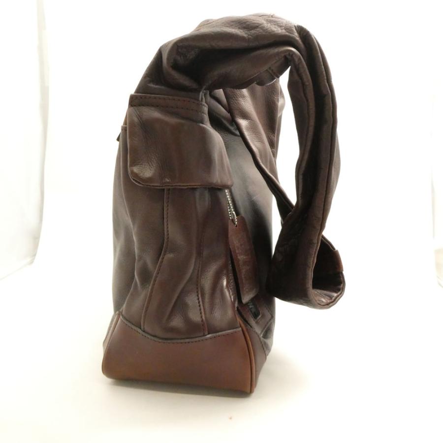 美品 ISAMU KATAYAMA イサムカタヤマ ショルダーバッグ AN2003 美品 ISAMU KATAYAMA イサムカタヤマ ショルダーバッグ AN2003