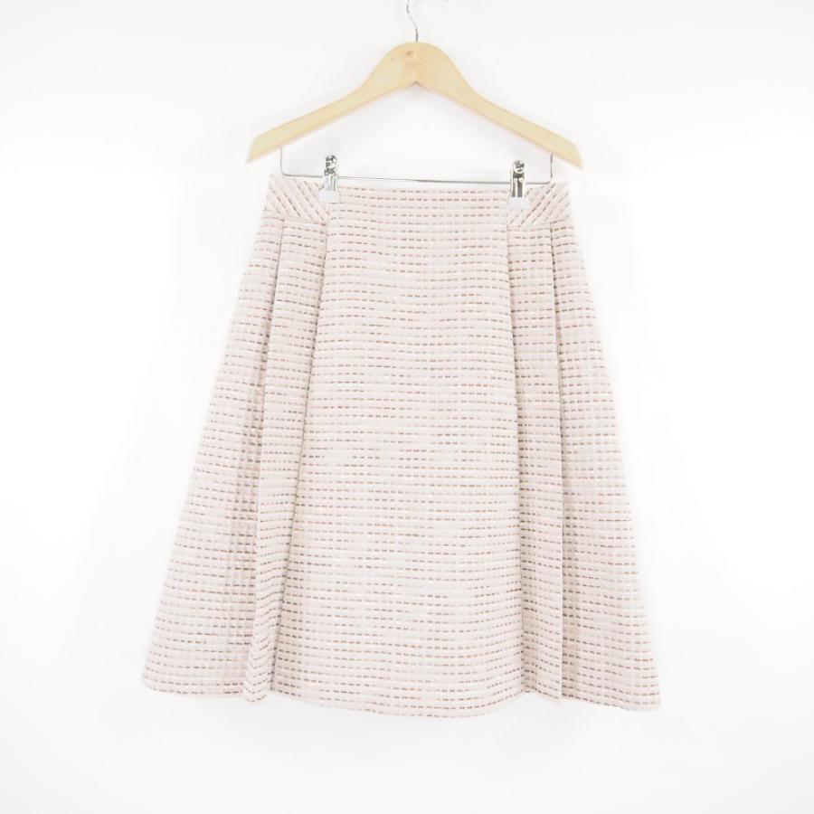 ルネ rene スカート　サイズ38 ベージュ　新品未使用タグ付き ルネ 膝丈 スカート 新品未使用 ベージュ ルネReneベージュレース