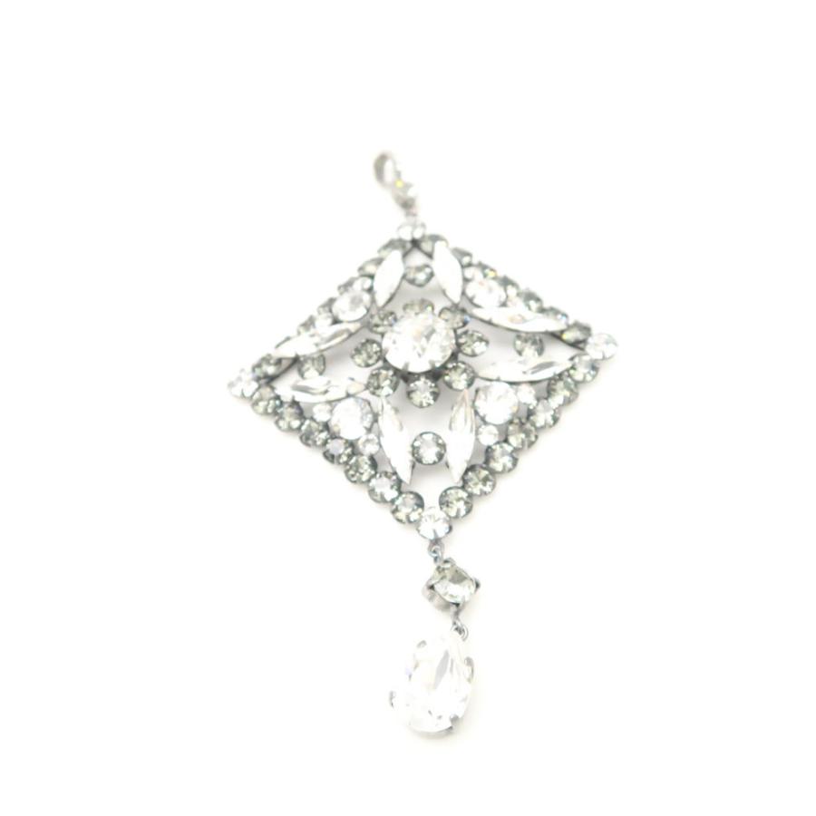 FOXEY（フォクシー） 美品 Crystal Lace ティアドロップ ネックレス