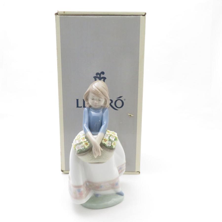未使用 LLADRO リヤドロ 五月の花 箱付き ポーセリンフィギュリン