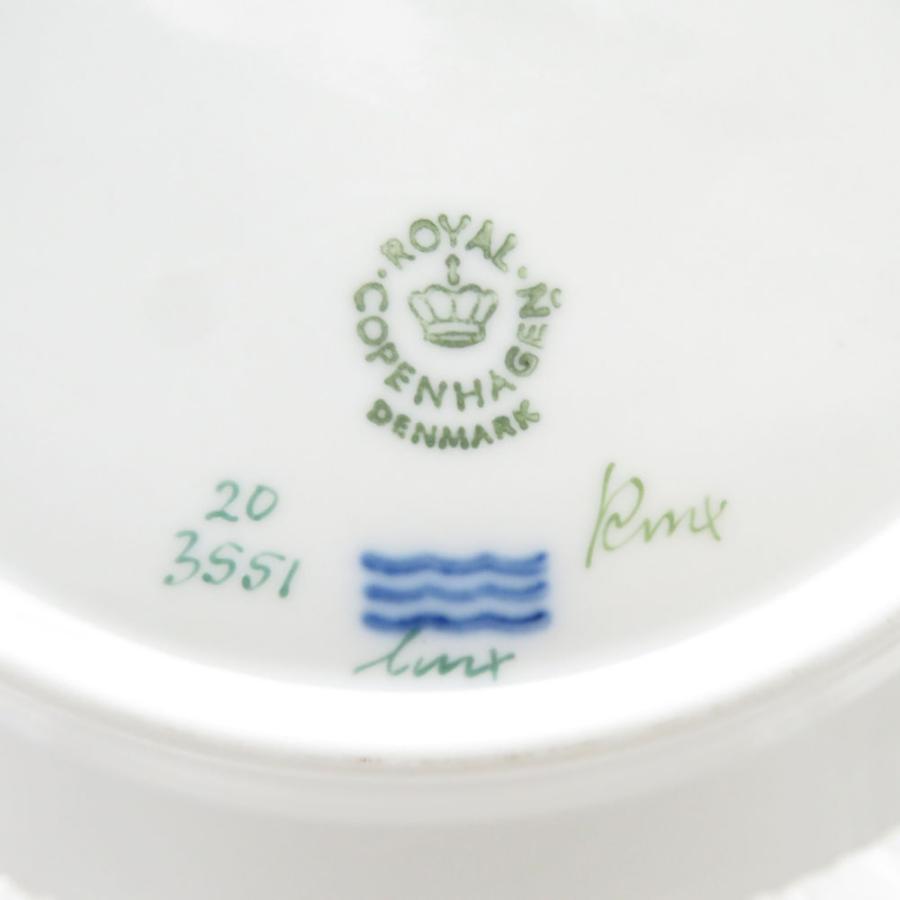 ロイヤルコペンハーゲン　中皿　ほぼ未使用 ROYAL COPENHAGEN 未使用 ロイヤルコペンハーゲン フローラダニカ 中皿