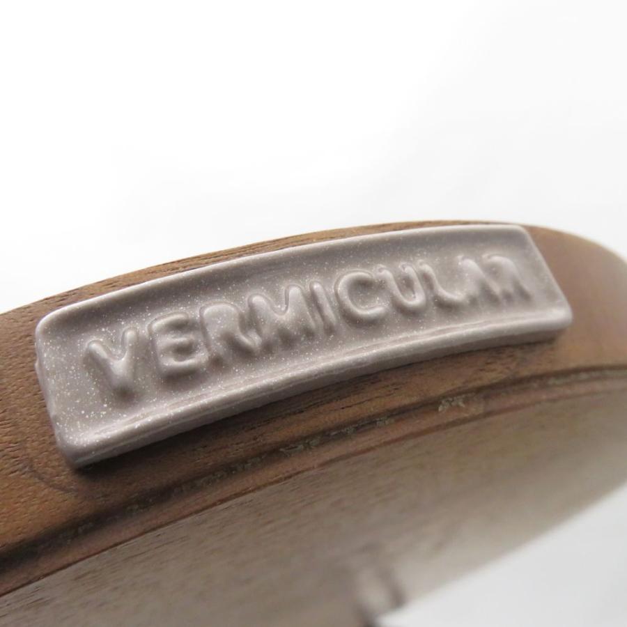美品 VERMICULAR バーミキュラ オーブンポットラウンド パールブラウン