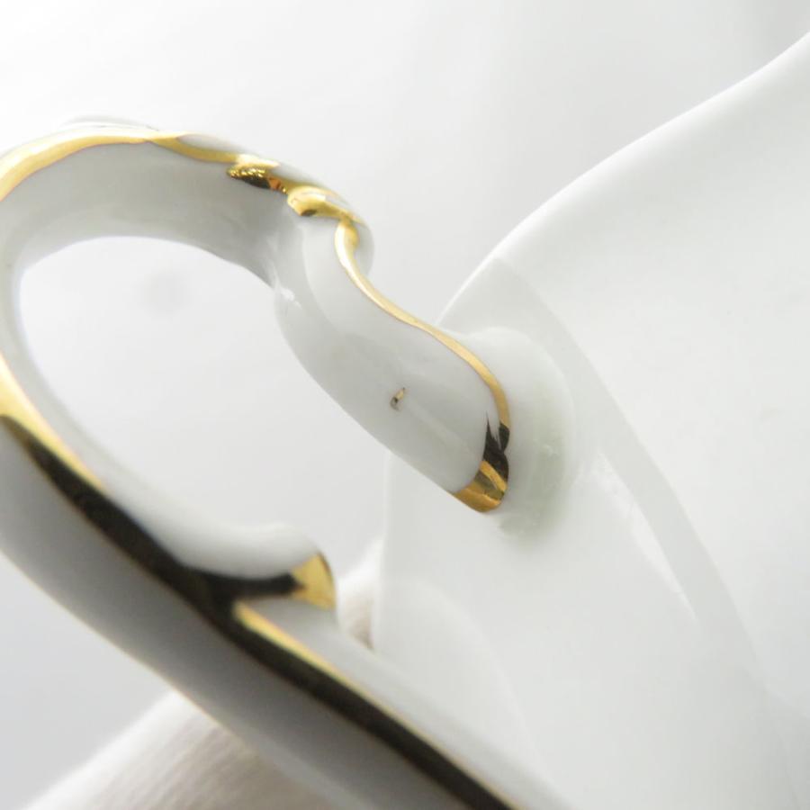 美品 PARAGON パラゴン スイートピー ティーカップ＆ソーサー 淡い緑 金彩 花模様 フラワー SU13217X1 Paragon 美品 パラゴン スイートピー ティーカップ＆ソーサー 淡い緑