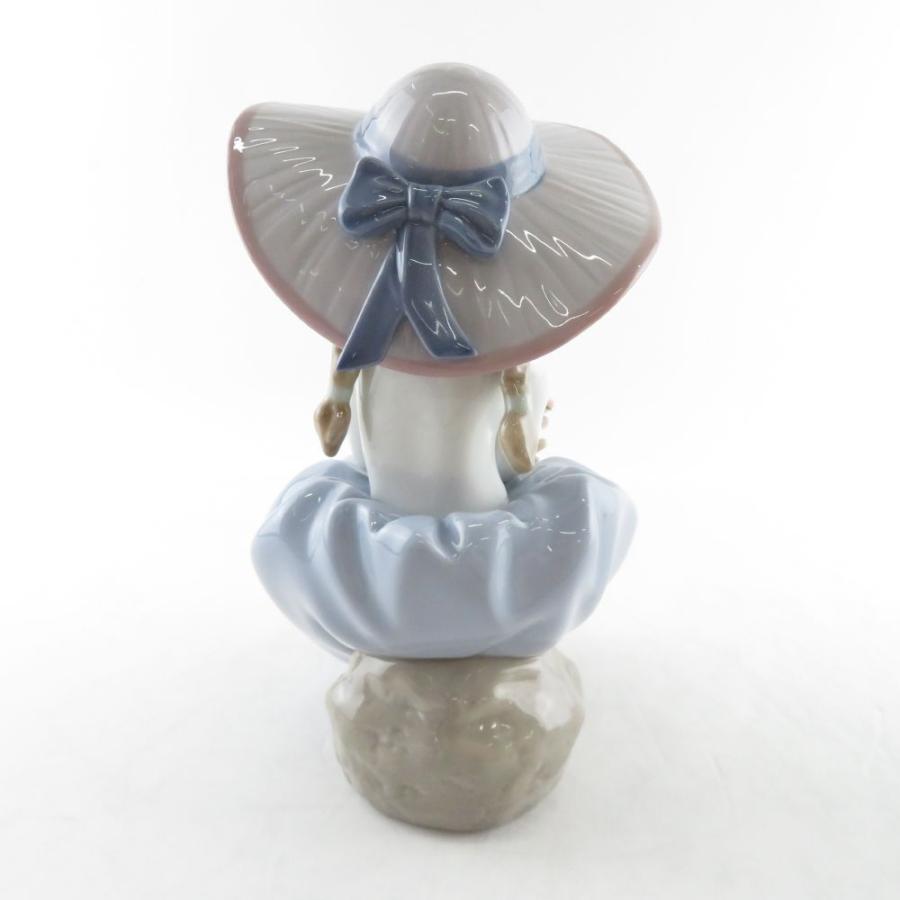 LLADRO リヤドロ 5862 花の香りに包まれて フィギュリン 置物 陶器人形 女性 フラワー 西洋陶磁 SU5145V