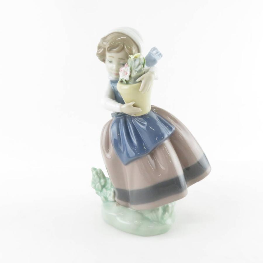 美品 LLADRO リヤドロ 5223 春が来た SPRING IS HERE フィギュリン 1点 置物 花と少女 陶器人形 西洋陶磁 オブジェ SU5865C｜uru-uru｜02