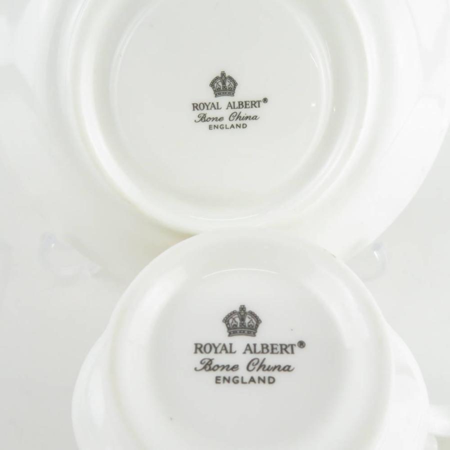 ROYAL ALBERT ロイヤルアルバート ティーカップ＆ソーサー 2客 ペア 梨 洋ナシブルーベリー柄 ティー 英国 SU5943D｜uru-uru｜05