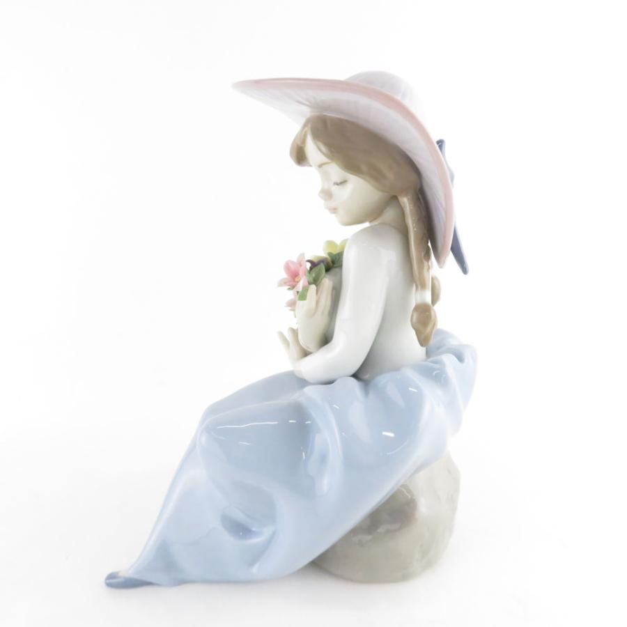 美品 LLADRO リヤドロ 5862 花の香りに包まれて フィギュリン 陶磁器 
