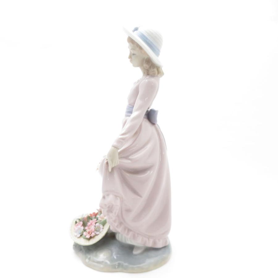 LLADROリアドロ置物フィギュア陶器花帽子婦人5027
