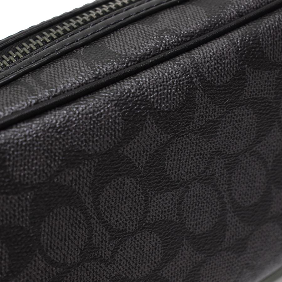 コーチ　ほぼ未使用品 COACH（コーチ） バッグ セカンドバッグ アクセサリーポーチ ポーチ