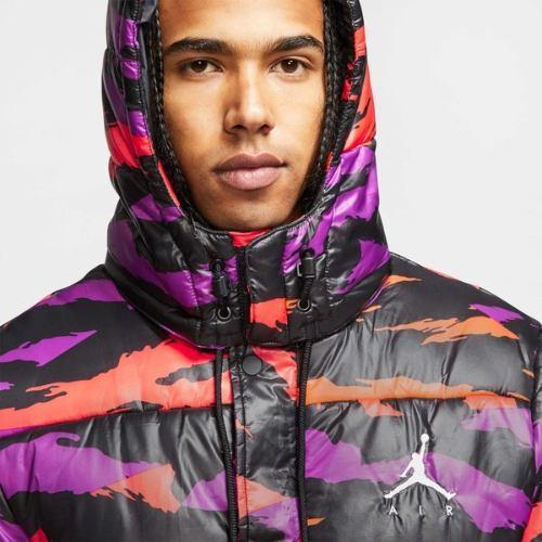 NIKE ナイキ ジョーダン 中綿ジャケット アウター ジャンパー メンズ Air Jordan Jumpman Camo Puffer Jacketの画像