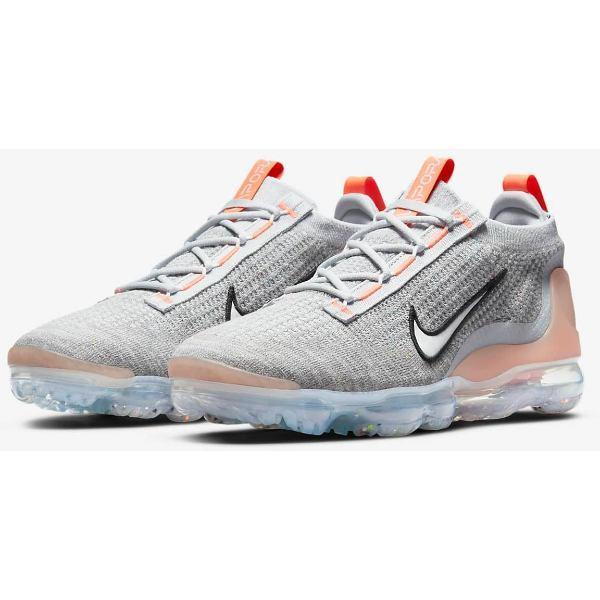 NIKE ナイキ メンズ スニーカー シューズ 靴 Nike Air VaporMax 2021 FK Shoes ユニセックスの画像