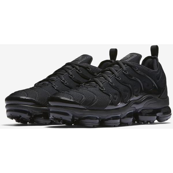 NIKE ナイキ メンズ スニーカー シューズ 靴 Nike Air VaporMax Plus Shoes ユニセックスの画像