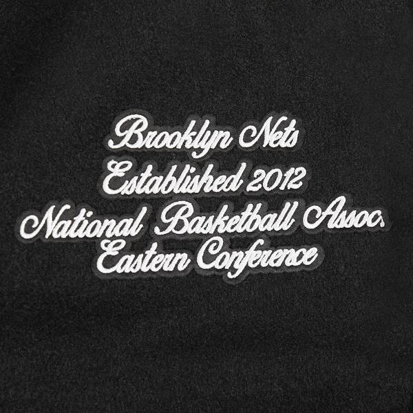 プロスタンダード NBA公式 メンズ アウター バーシティジャケット スタジャン ジャンパー ブルックリン・ネッツ BROOKLYN NETS TEAM PENNANTS VARSITY JACKETの画像
