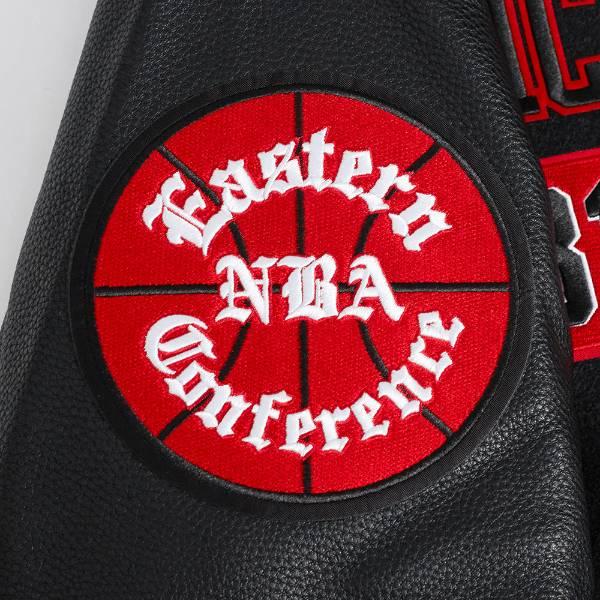 Pro Standard プロスタンダード NBA公式 メンズ アウター バーシティジャケット スタジャン ジャンパー シカゴ・ブルズ CHICAGO BULLS AREA CODE VARSITY JACKETの画像