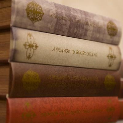 小物収納 本型 おしゃれ デザイン モチーフ 4段 引出し ふた 蓋