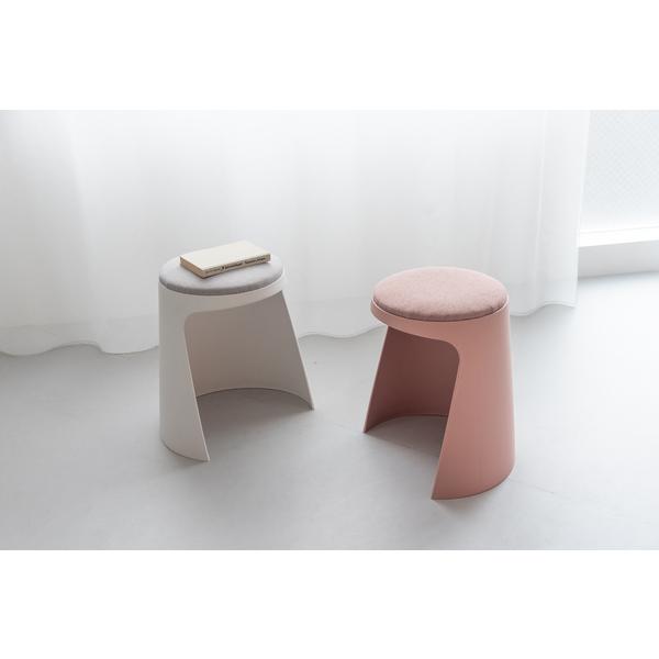 モダンなデザインのスツール スツールの通販 / 北欧・モダン・デザイナーズブランド