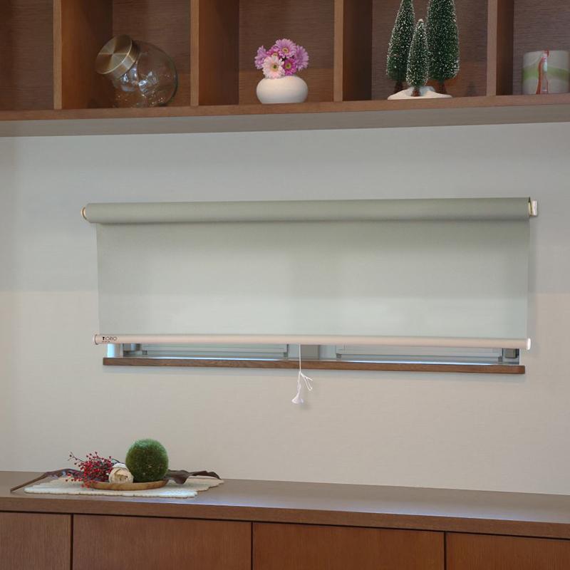 立川機工 ロールスクリーン 横長 窓 ロールカーテン 取り付け 天井