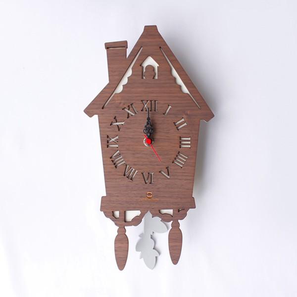 鳩時計 木製 かわいい 壁掛時計 はと時計 オシャレ 振り子 時計