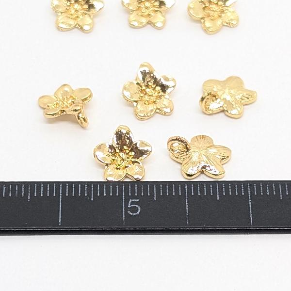 チャーム ミニ フラワー 花モチーフ 10mm 8個 ゴールド色 縦 裏カン