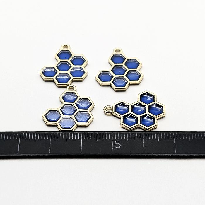 チャーム 蜂の巣 18mm 4個 ブルー ハニービー みつばち HONEY 蜂