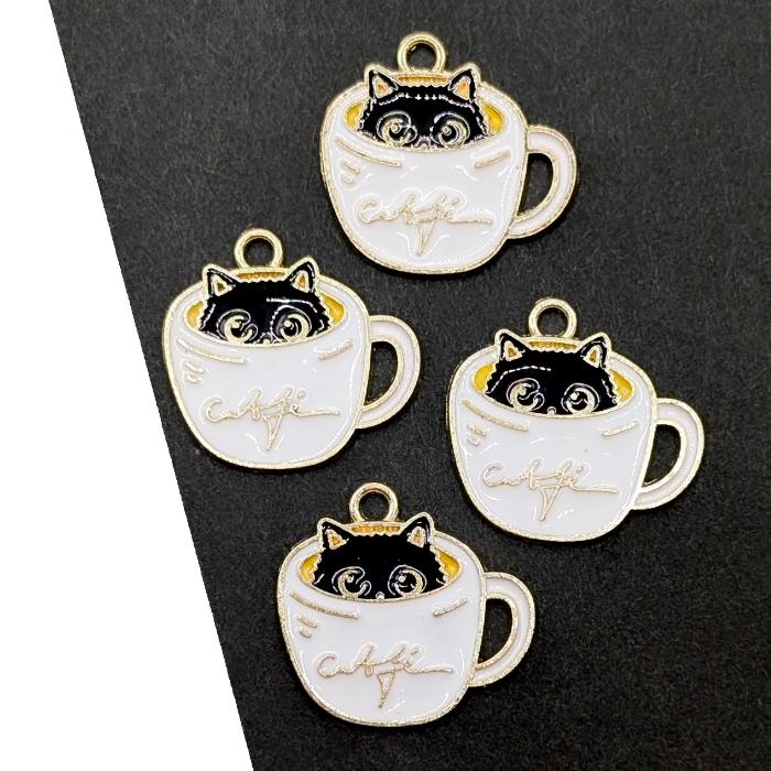 ねこ マグカップ チャーム 17mm 4個 黒猫 エナメル アクセサリーパーツ