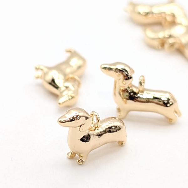 犬 チャーム ダックスフント 10mm 1個 18KGP本金メッキ 立体 メタル