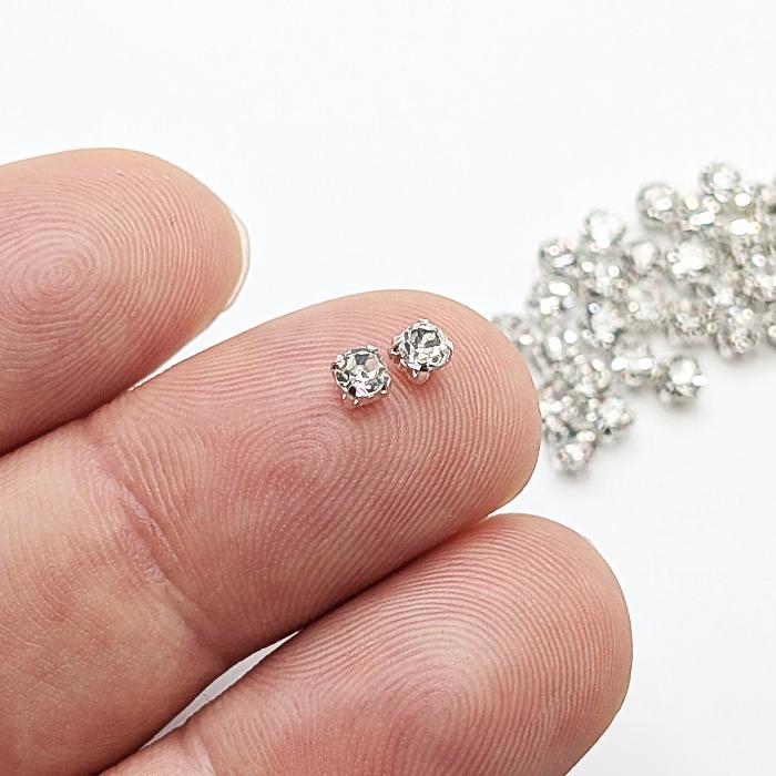 縫い付けラインストーン 3mm クリスタル 約30個 ガラス ビジュー