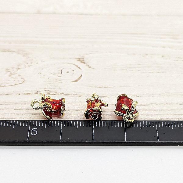チャーム 薔薇 ゴールド 8mm 赤 ローズ 1個 花 パーツ ハンドメイド