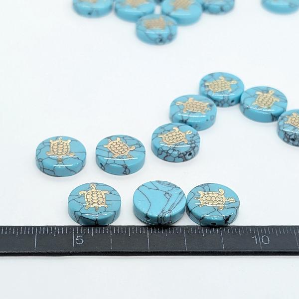ビーズ 合成ターコイズ トルコ石 15mm 2個 カメ 海亀 真鍮製 メタル